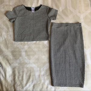 Bar III Black-White Checkered Two-Piece Skirt Set